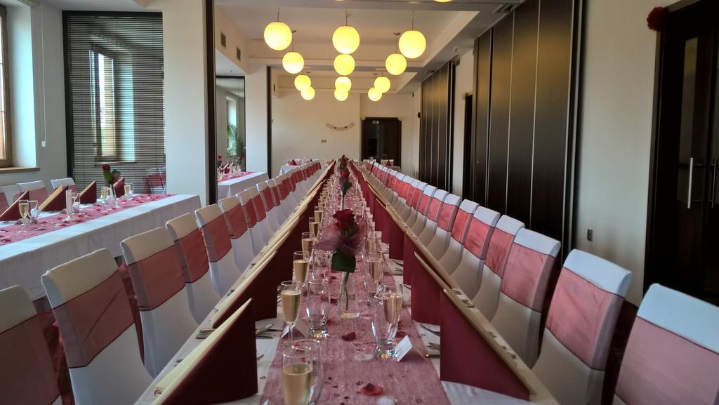 Hotel Luznice Planá nad Lužnicí Extérieur photo